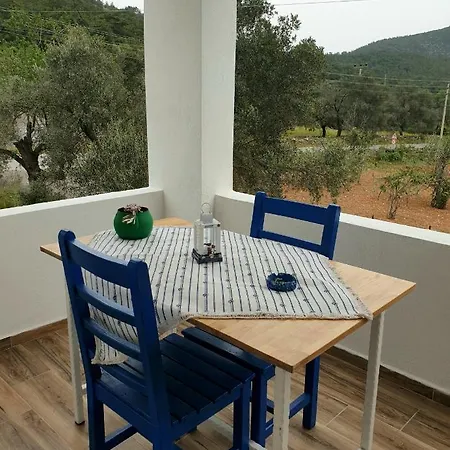 Begonvilli Ev Apartment Bodrum